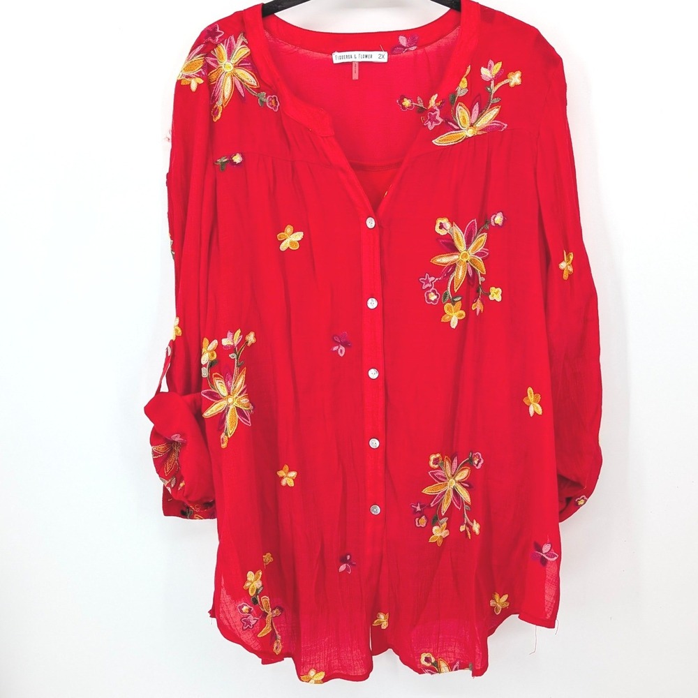 Figueroa & Flower Button Down Top Women Plus 2X Red Floral Embroidered Blouse